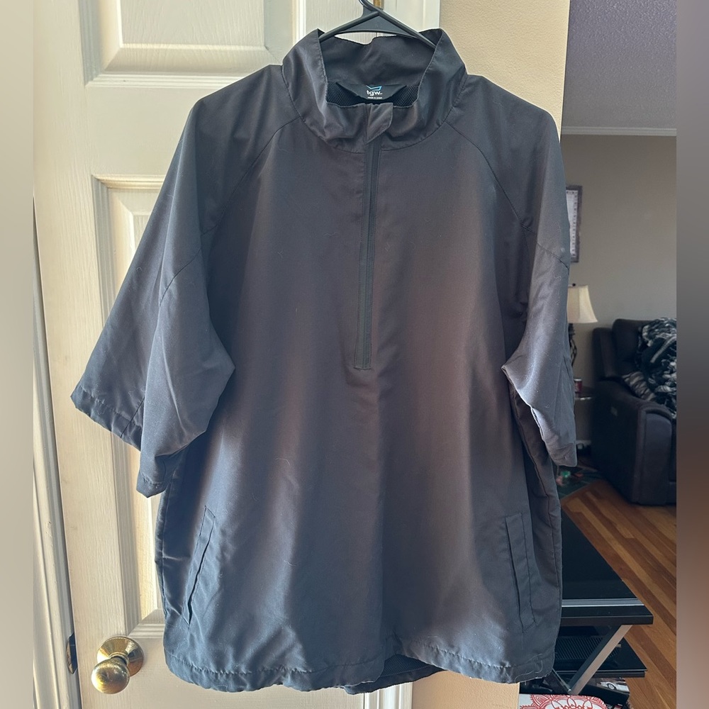 NWOT (TWO) 1/4 Zip Golf Pullovers TGW Size LARGE